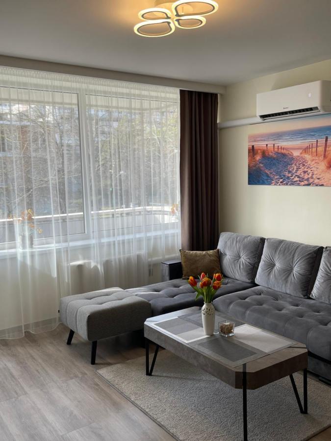 Alintoma Holiday Apartment Паланга Экстерьер фото