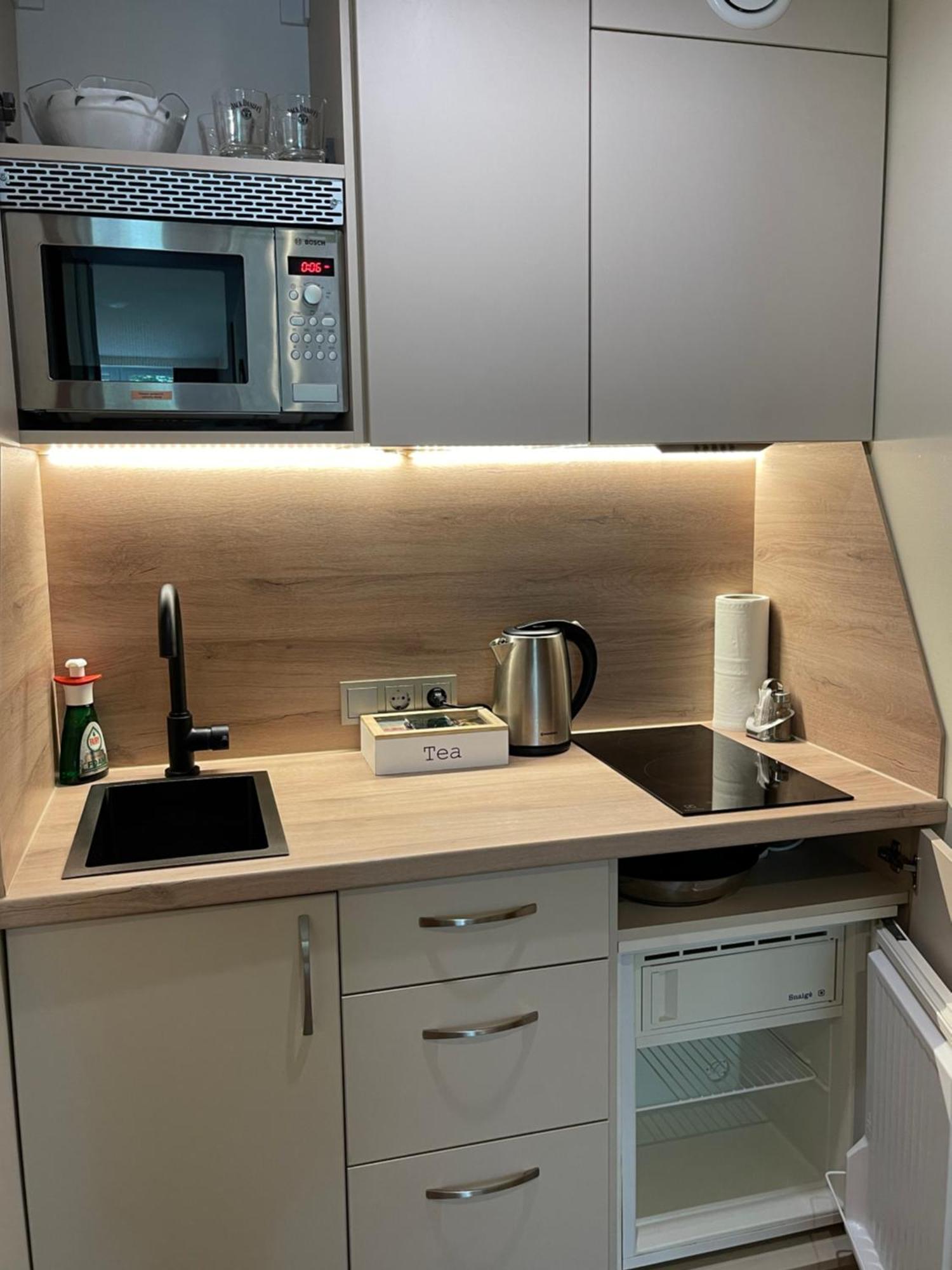 Alintoma Holiday Apartment Паланга Экстерьер фото